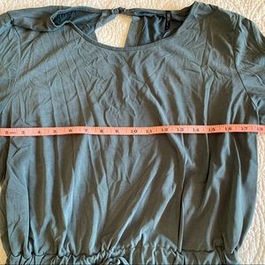 Size L grey jumpsuit